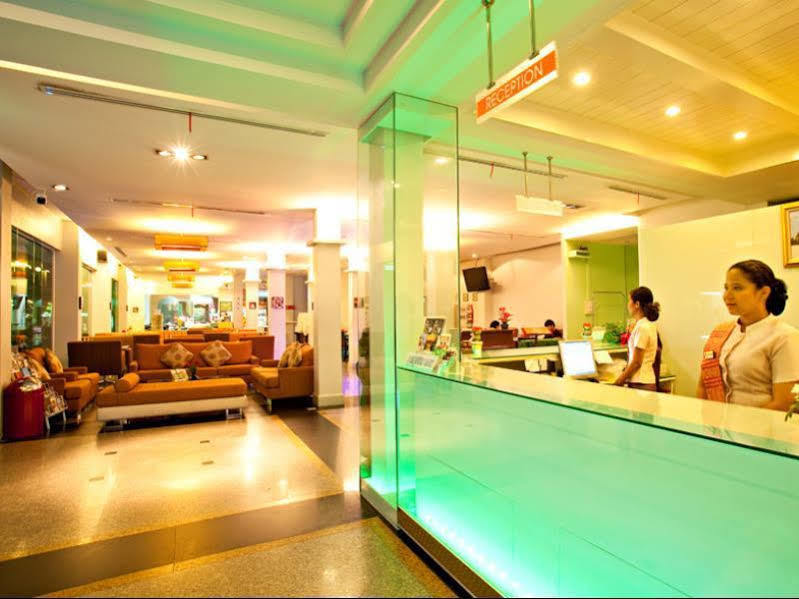 C&N Hotel - SHA Extra Plus Patong Esterno foto